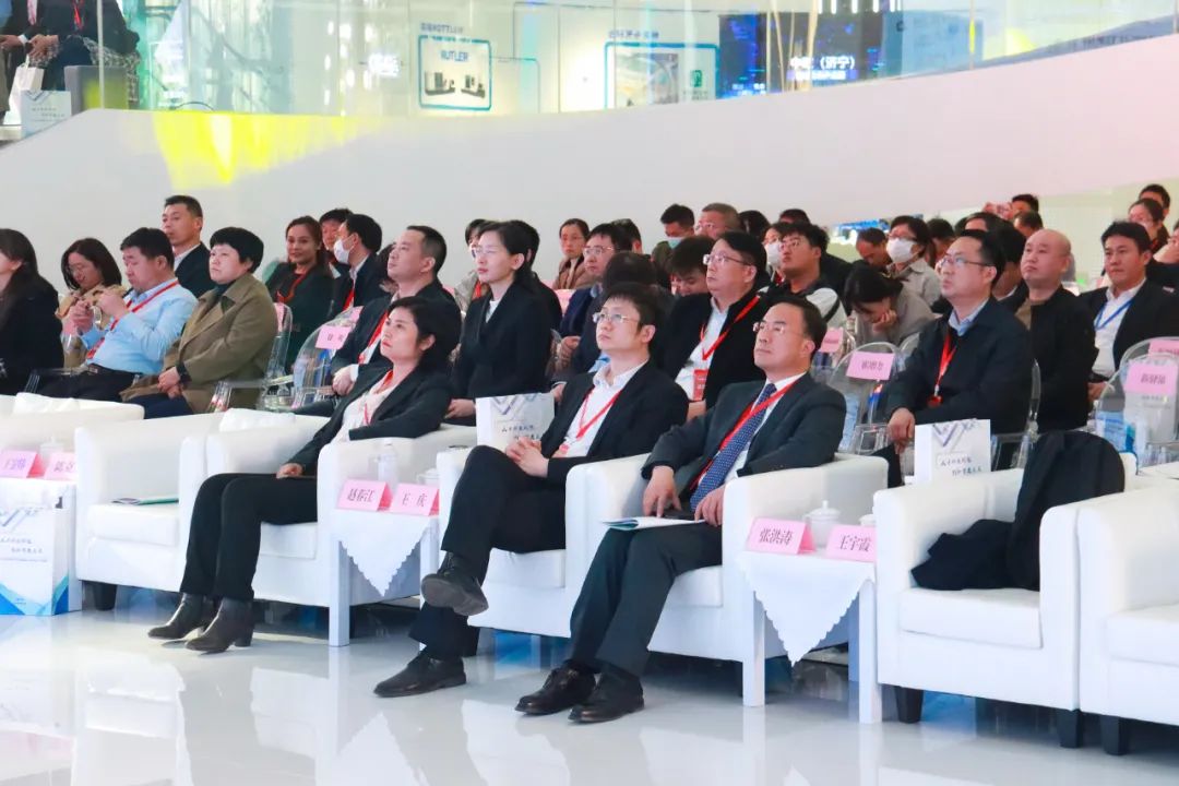 刘洪彬参加济宁市人才科技创新发展大会智能制造（数字经济）产业论坛并签约